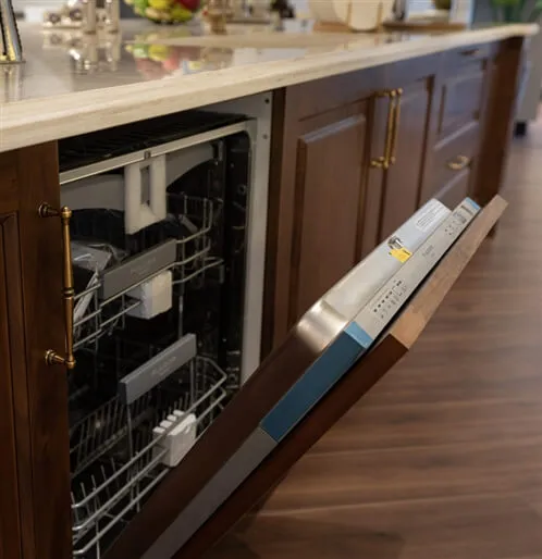 Built-In XL Dishwasher